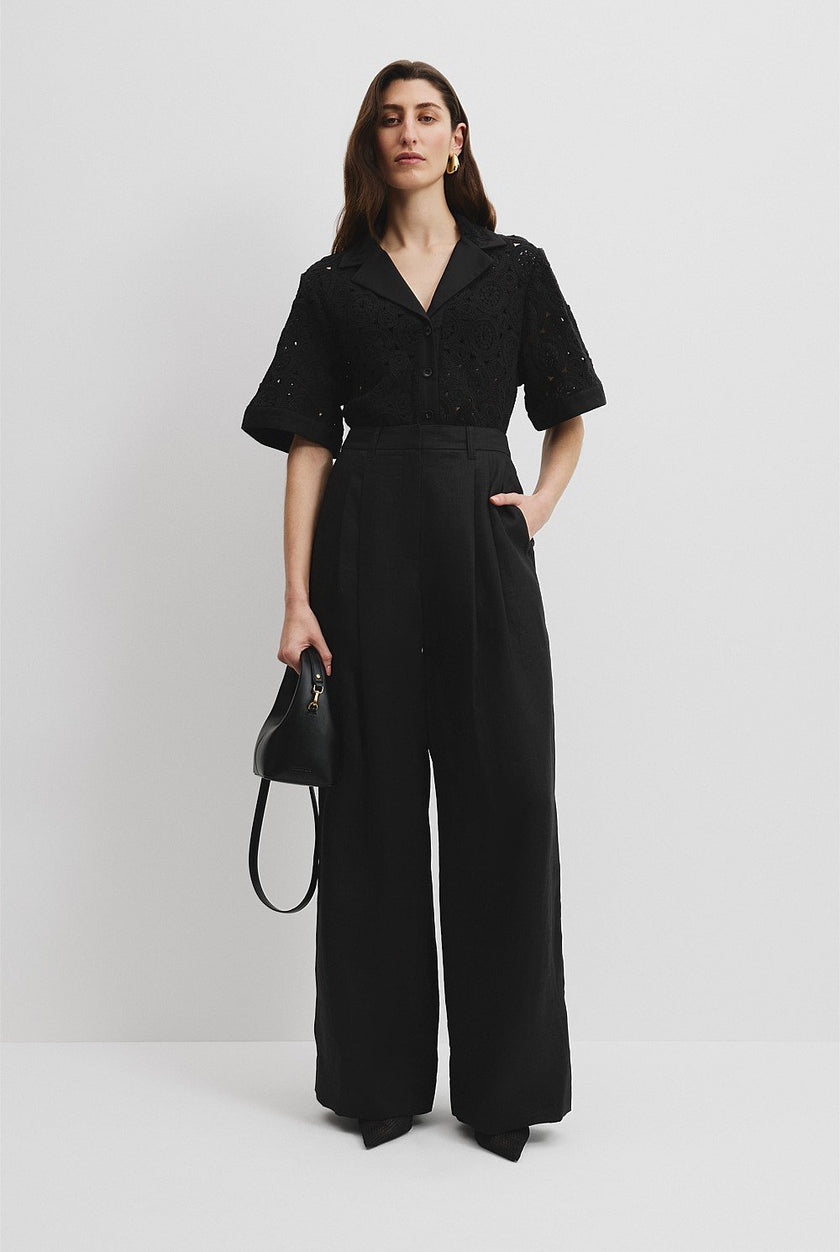 Country Road Fluid Pleat Black Pant - Size 6